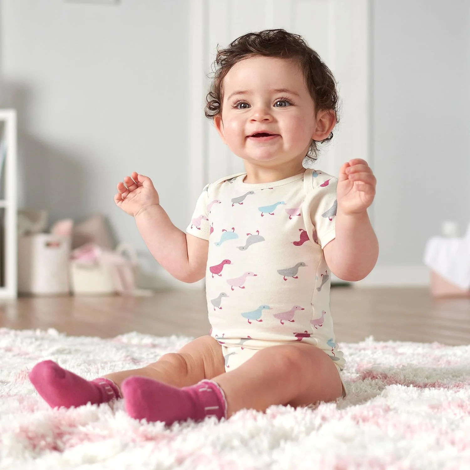 گروبای گربر، لباس زیر دکمه دار آستین کوتاه ارگانیک 5 عددی دخترانه