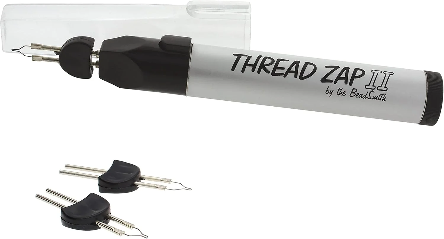 دستگاه نخ سوز Beadsmith Thread Zap - طول 5.25 اینچ - به همراه 2 عدد نوک جایگزین - پیرایش، سوزاندن و ذوب کردن نخ با یک لمس، ایده آل برای تکمیل بافت مهره و پروژه های ریسه ای دستگاه نخ سوز Beadsmith Thread Zap - طول 5.25 اینچ - به همراه 2 عدد نوک جایگزین - پیرایش، سوزاندن و ذوب کردن نخ با یک لمس، ایده آل برای تکمیل بافت مهره و پروژه های ریسه ای