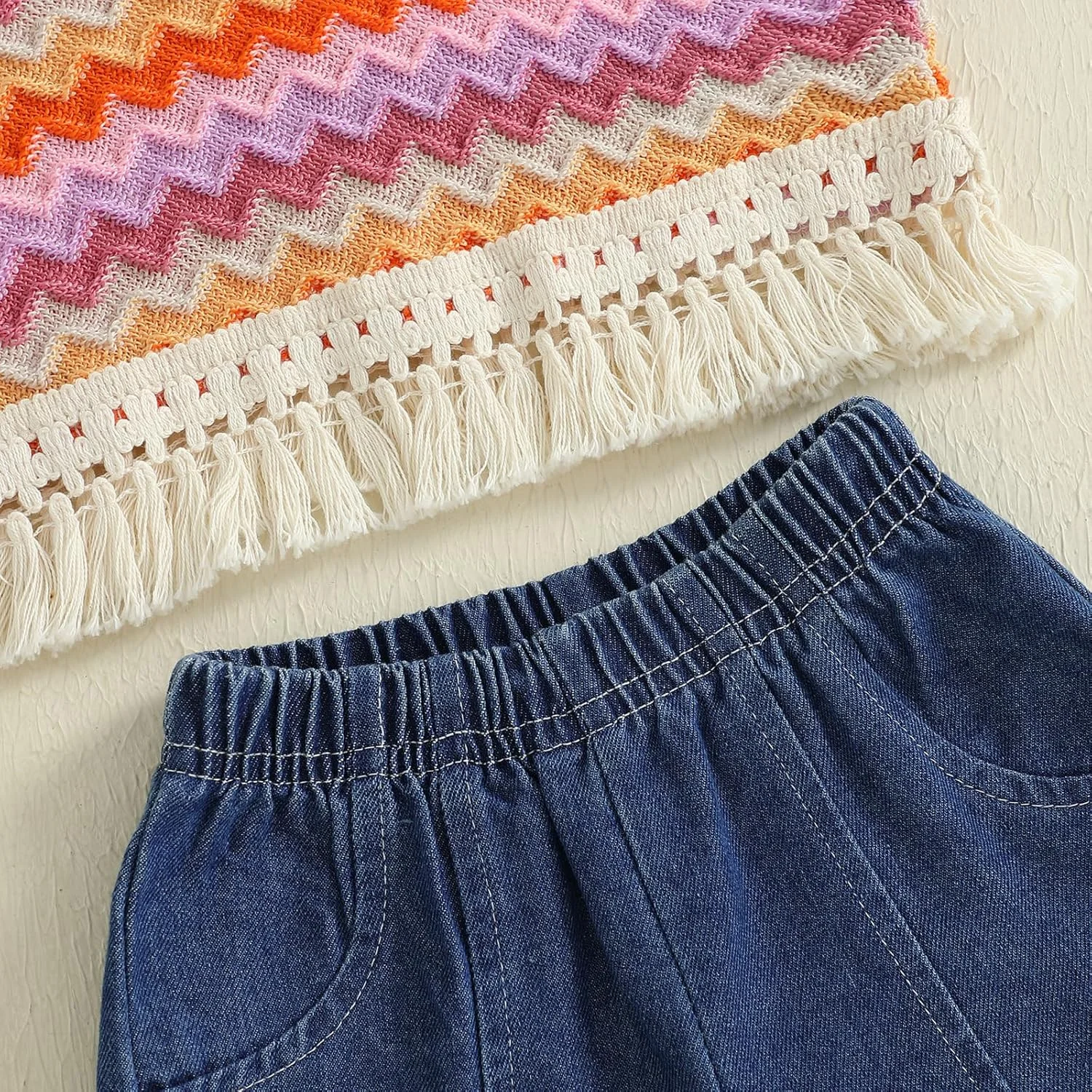 BSaogr لباس تابستانی دخترانه بچه گانه، ست تاپ بدون آستین راه راه با حاشیه منگوله دار + شورت جین BSaogr لباس تابستانی دخترانه بچه گانه، ست تاپ بدون آستین راه راه با حاشیه منگوله دار + شورت جین