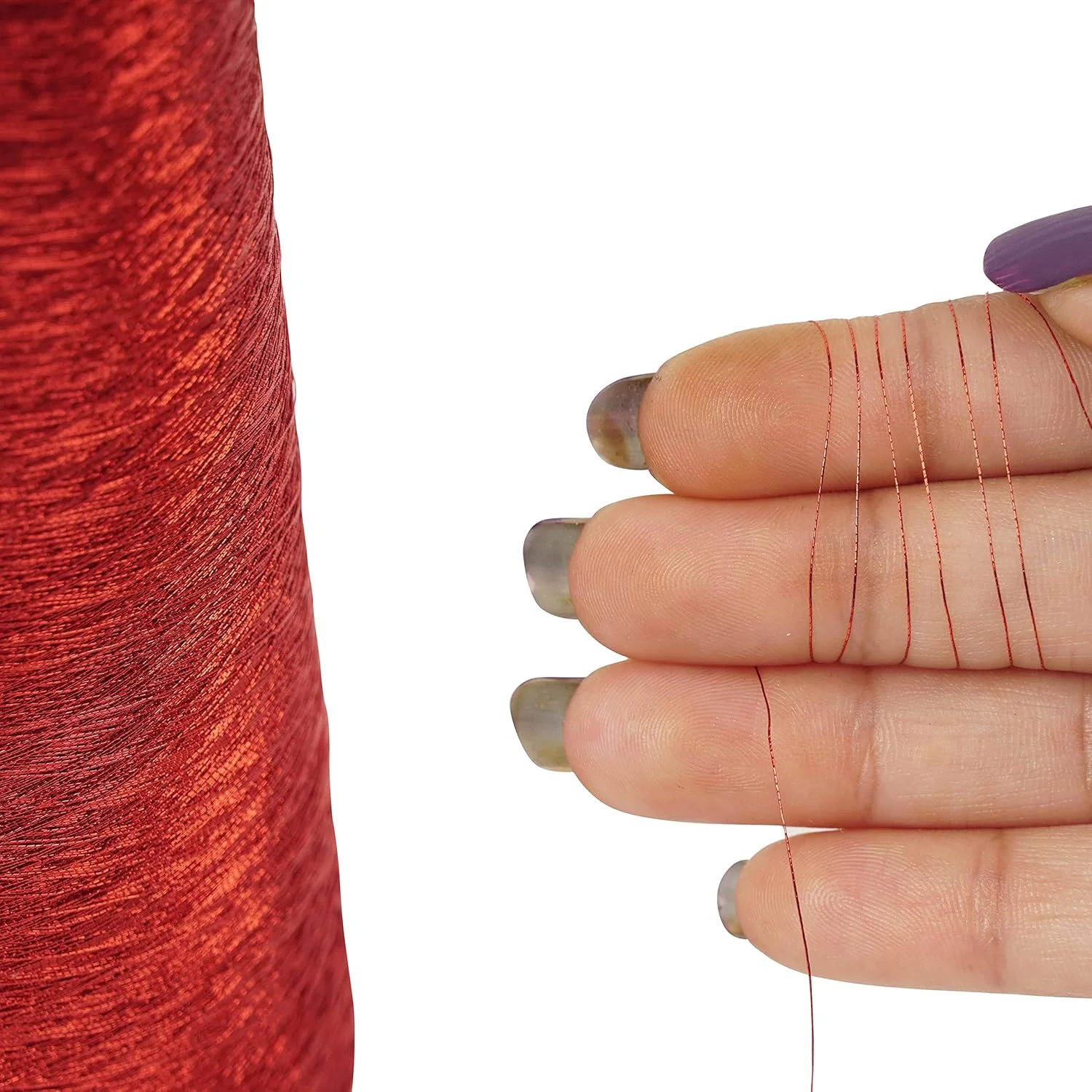 نخ زری دو لایه گلدوزی IBA Indianbeautifulart برای چرخ خیاطی، نخ متالیک قرمز برای سوزن دوزی، قرقره 5000 متری نخ زری دو لایه گلدوزی IBA Indianbeautifulart برای چرخ خیاطی، نخ متالیک قرمز برای سوزن دوزی، قرقره 5000 متری