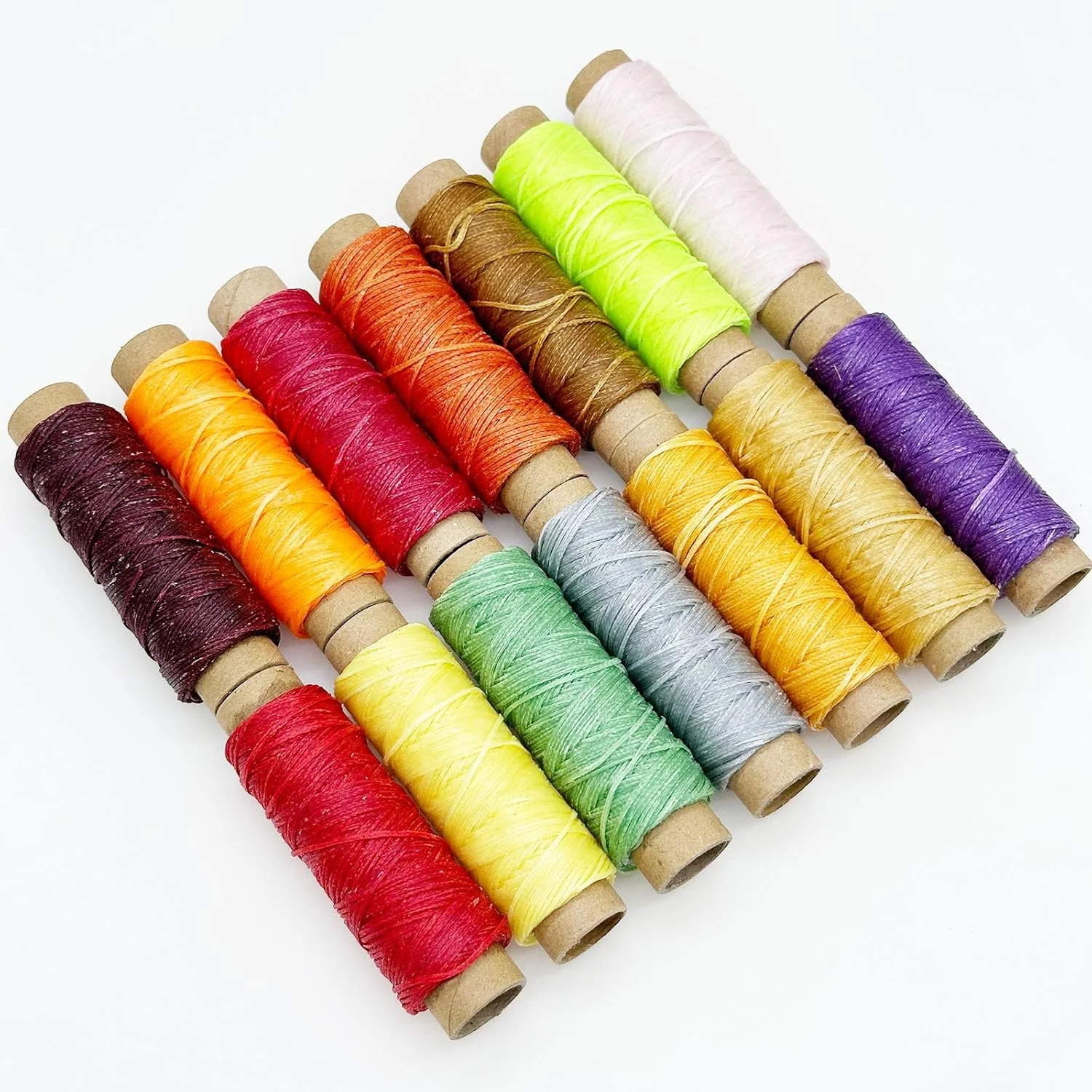 نخ موم زده 42 رنگ Yayatty، نخ دوخت چرم 0.8 میلیمتری 150D، 1378 یارد قرقره رنگی نخ بخیه موم زده برای چرمدوزی DIY، دوخت با دست، 33 یارد در هر رنگ نخ موم زده 42 رنگ Yayatty، نخ دوخت چرم 0.8 میلیمتری 150D، 1378 یارد قرقره رنگی نخ بخیه موم زده برای چرمدوزی DIY، دوخت با دست، 33 یارد در هر رنگ