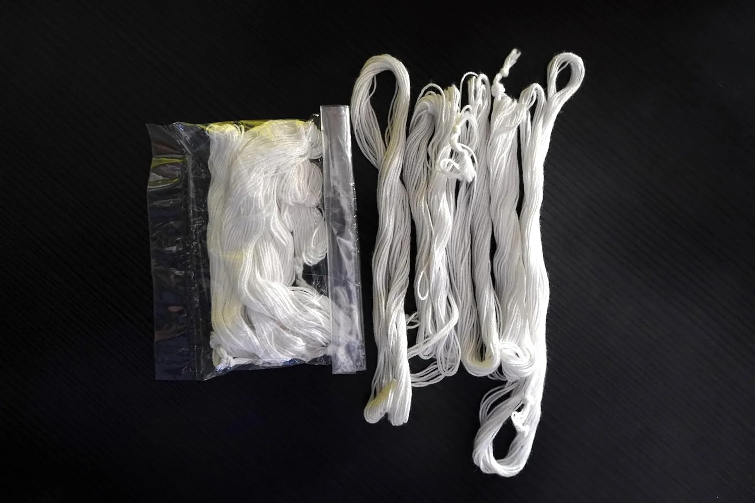 نخ جانئو LUXCKY Yagnopavit | بسته 5 عددی | نخ های مقدس جانوی پنبه خالص | نخ یگنوپاویت آپانایانا سانسکارا جانئو پوجا | جانوا معنوی برای پوجا هندو و مراسم پوجا آیین برهمن نخ جانئو LUXCKY Yagnopavit | بسته 5 عددی | نخ های مقدس جانوی پنبه خالص | نخ یگنوپاویت آپانایانا سانسکارا جانئو پوجا | جانوا معنوی برای پوجا هندو و مراسم پوجا آیین برهمن