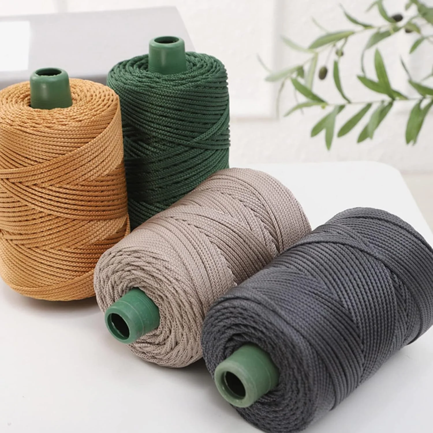 نخ خیاطی، قرقره نخ خیاطی، نخ های پلی استر 34 رنگ برای چرخ خیاطی، دوخت دستی، گلدوزی