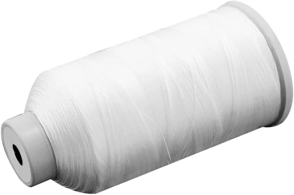 نخ خیاطی پلی استر، نخ خیاطی سفید نخ خیاطی با استحکام بالا رول نخ سفید برای چرخ خیاطی