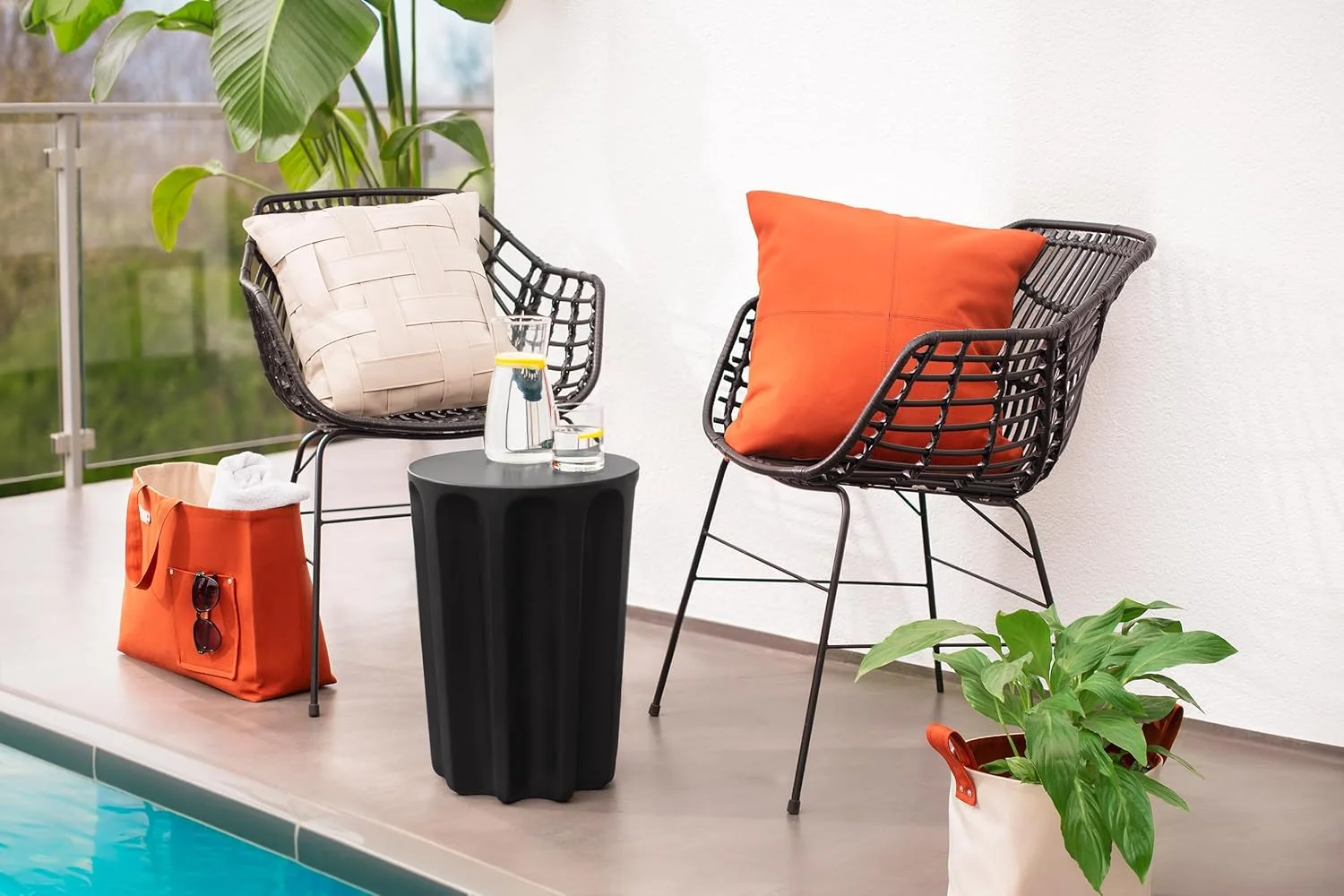 نخ خیاطی مخصوص پارچه های بیرونی گاترمن Outdoor 40 - نخ شماره 40 طول 400 متر - نخ خیاطی مقاوم در برابر اشعه UV 798300 (مشکی-1000) نخ خیاطی مخصوص پارچه های بیرونی گاترمن Outdoor 40 - نخ شماره 40 طول 400 متر - نخ خیاطی مقاوم در برابر اشعه UV 798300 (مشکی-1000)