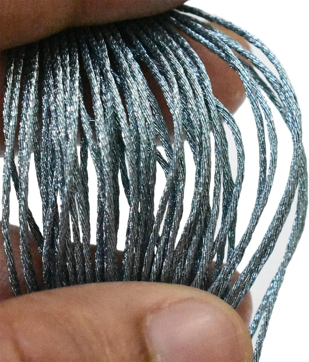 نخ گلدوزی متالیک Embroiderymaterial برای گلدوزی و کوک متقاطع 1 میلی متر (آبی آسمانی) 25 کلاف - طول هر کلاف: 6.24 متر نخ گلدوزی متالیک Embroiderymaterial برای گلدوزی و کوک متقاطع 1 میلی متر (آبی آسمانی) 25 کلاف - طول هر کلاف: 6.24 متر