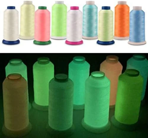 نخ گلدوزی شب تاب 3000 یاردی، قرقره نخ خیاطی پلی استر برای ماشین های گلدوزی و خیاطی (سفید)