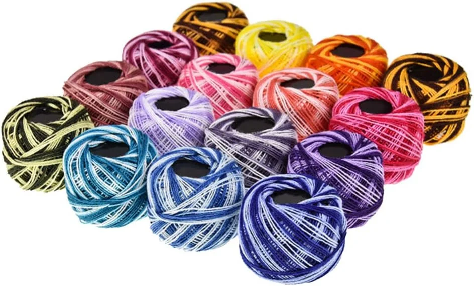 16 حلقه نخ گلدوزی، نخ پنبه ای رنگی، نخ قلاب بافی، نخ کوک صلیبی، قرقره سیم، لوازم خیاطی (رنگ مخلوط)