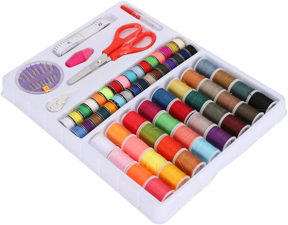 جعبه خیاطی قابل حمل Tnfeeon با لوازم و ابزار خیاطی DIY شامل سوزن، قیچی، نخ، سوزن نخ کن، متر نواری برای منزل، مسافرت و مواقع اضطراری