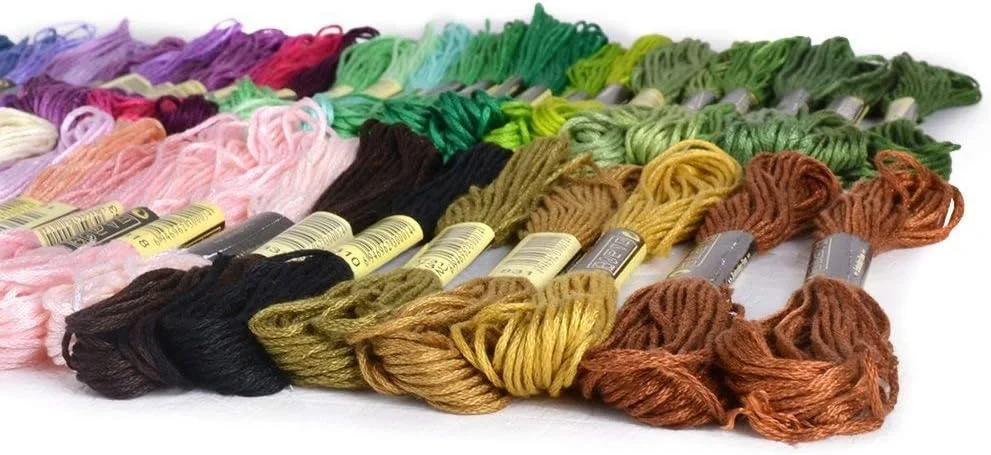 100 کلاف نخ گلدوزی 6 رشته ای پنبه ای در رنگ های مختلف