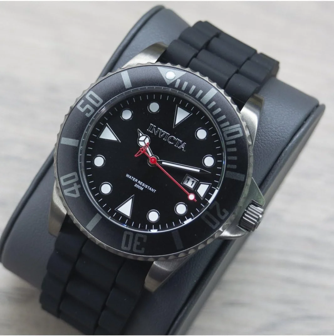 ساعت مچی مردانه اینویکتا مدل 90305 Pro Diver با نمایشگر آنالوگ و موتور کوارتز، صفحه مشکی