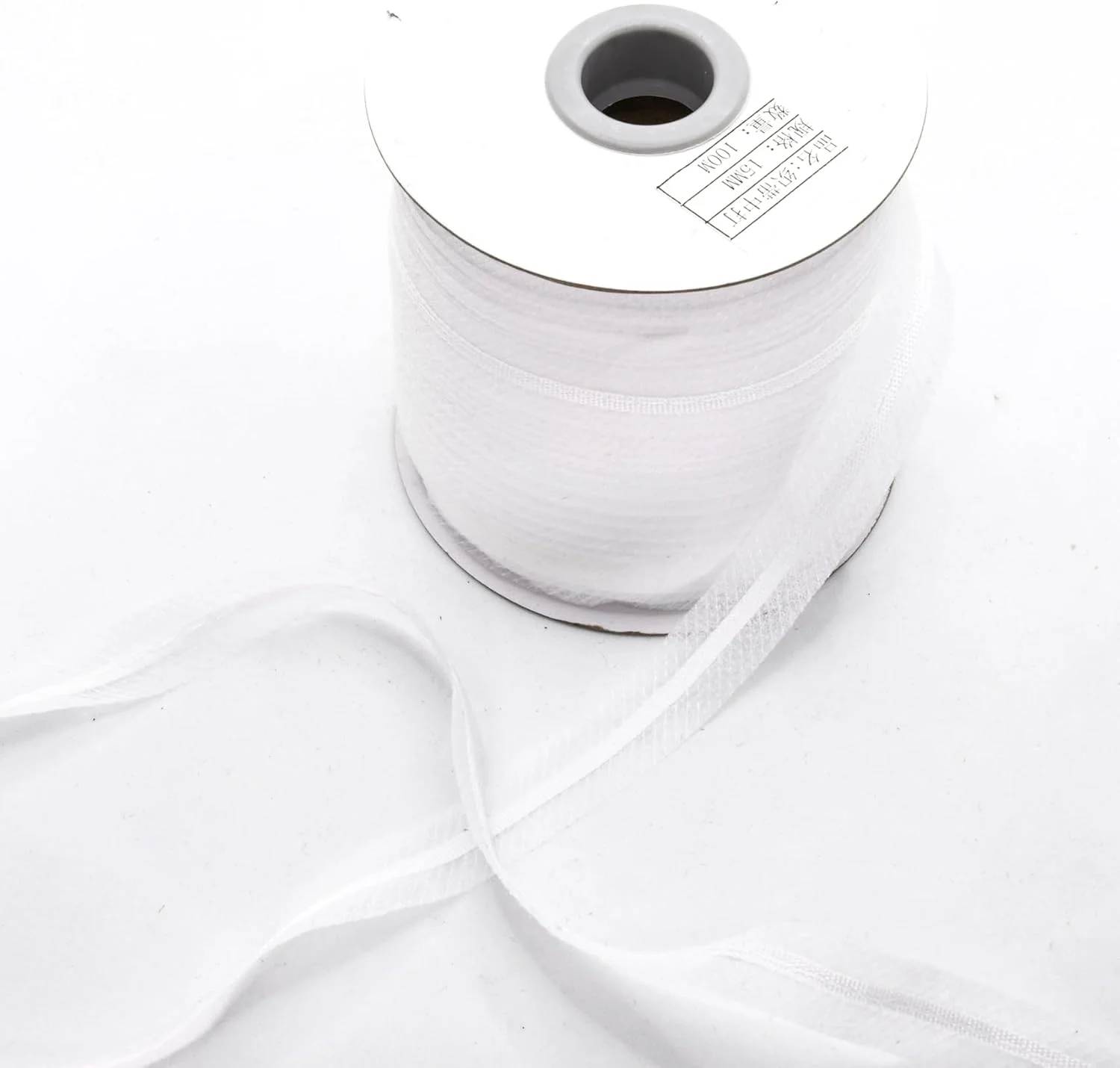 لایی چسب 15 میلی متری همراه با نخ - رول 100 متری - ایده آل برای خیاطی، دوخت و پروژه های صنایع دستی (1، سفید)