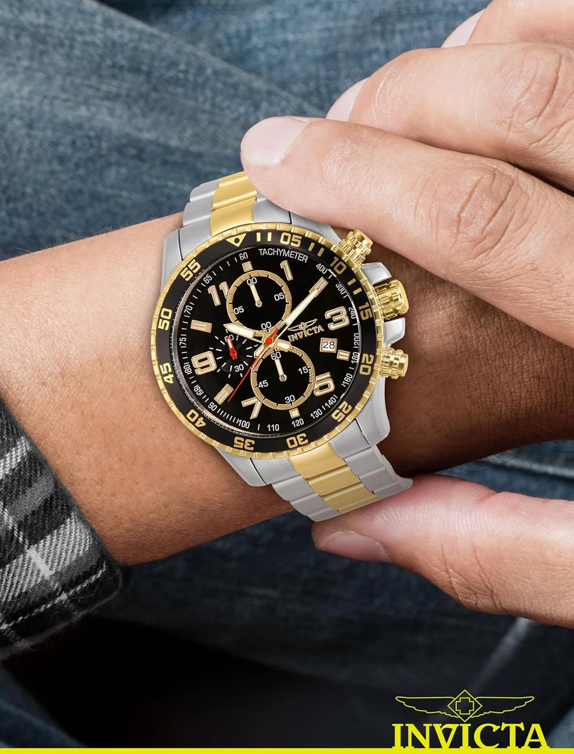 ساعت مچی مردانه اینویکتا مدل Specialty Chronograph با صفحه بافت دار و بدنه استیل ساعت مچی مردانه اینویکتا مدل Specialty Chronograph با صفحه بافت دار و بدنه استیل