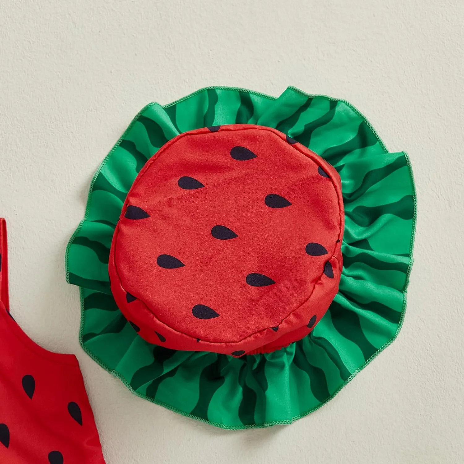 ست لباس نوزاد دخترانه Lefyira طرح هندوانه، شامل تاپ رکابی چیندار، شورت و شلوارک کتان، لباس میوه ای تابستانی ست لباس نوزاد دخترانه Lefyira طرح هندوانه، شامل تاپ رکابی چیندار، شورت و شلوارک کتان، لباس میوه ای تابستانی