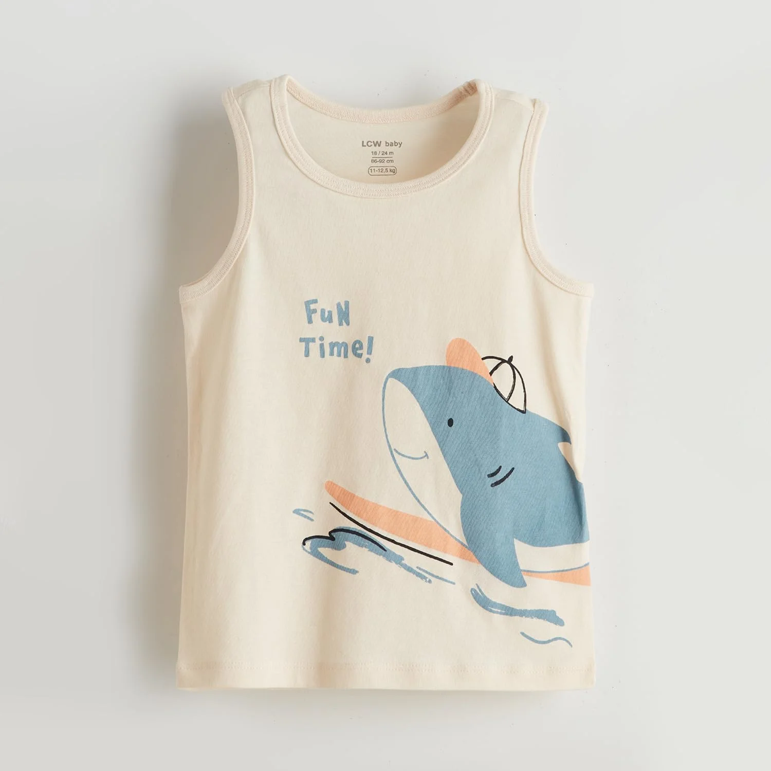 ست تاپ رکابی، تیشرت و شلوارک پسرانه نوزادی طرح دار LC Waikiki مدل LCW-S5JP08Z1-KXP ست تاپ رکابی، تیشرت و شلوارک پسرانه نوزادی طرح دار LC Waikiki مدل LCW-S5JP08Z1-KXP