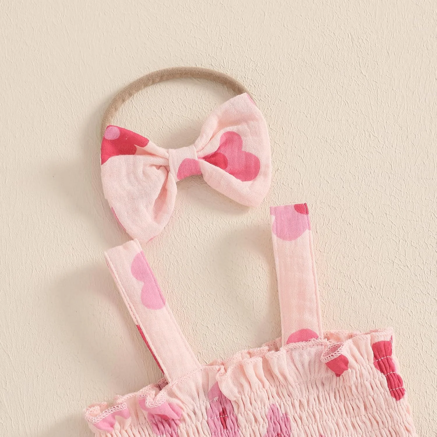 ست لباس 3 تکه تابستانی نوزاد دختر Kayotuas شامل تاپ رکابی بدون آستین یقه هالتر طرح گل، شورت چین دار و هدبند پاپیونی زیبا (گلدار رترو صورتی، 18-24 ماهگی)، گلدار رترو صورتی، 18-24 ماهگی ست لباس 3 تکه تابستانی نوزاد دختر Kayotuas شامل تاپ رکابی بدون آستین یقه هالتر طرح گل، شورت چین دار و هدبند پاپیونی زیبا (گلدار رترو صورتی، 18-24 ماهگی)، گلدار رترو صورتی، 18-24 ماهگی