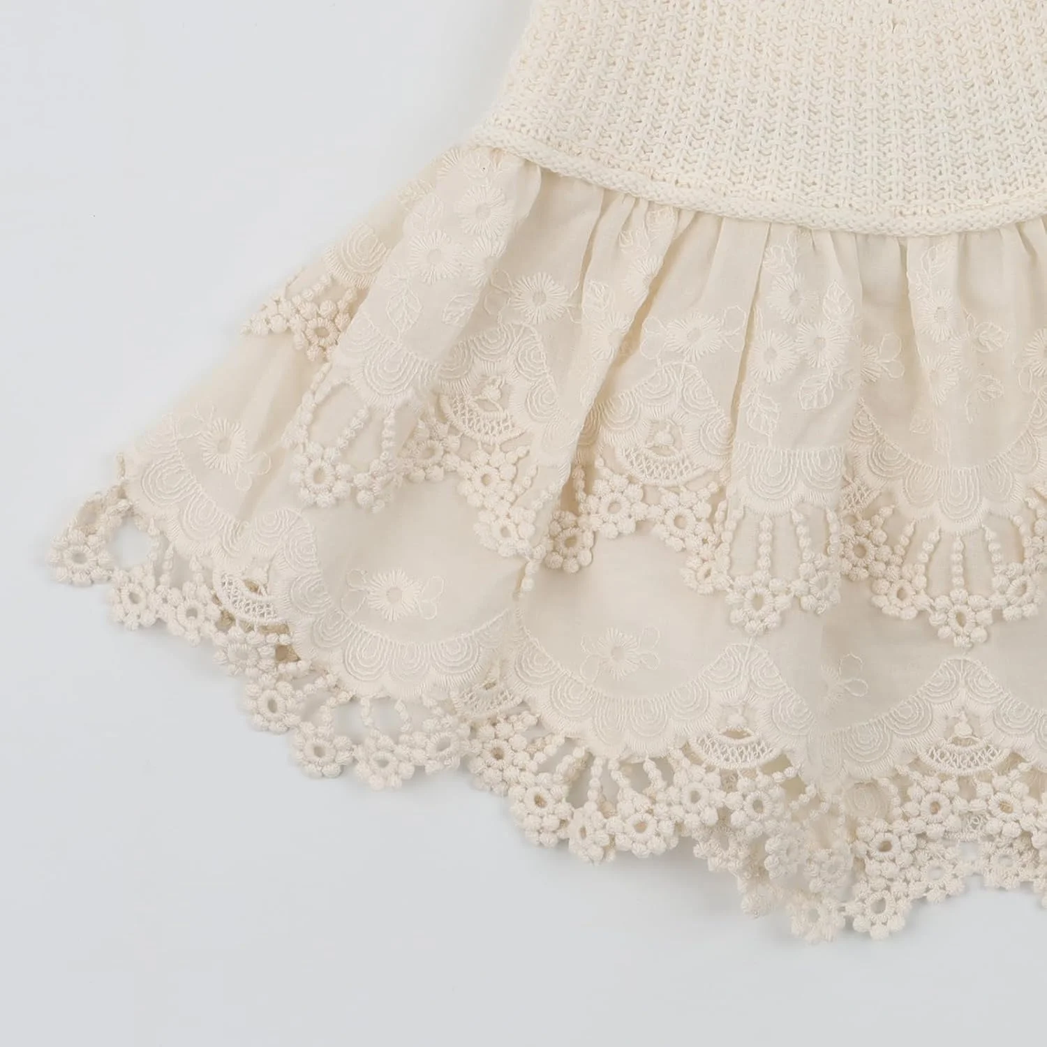 تاپ بافتنی دخترانه HOOLCHEAN با گلدوزی وینتیج و حاشیه چین‌دار توری