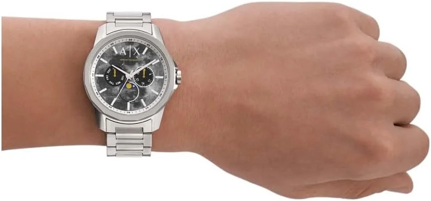 ساعت مچی مردانه آرمانی اکسچنج مدل Moonphase Multifunktion، حداقل 50% استیل بازیافتی، سایز قاب 44 میلی متر ساعت مچی مردانه آرمانی اکسچنج مدل Moonphase Multifunktion، حداقل 50% استیل بازیافتی، سایز قاب 44 میلی متر