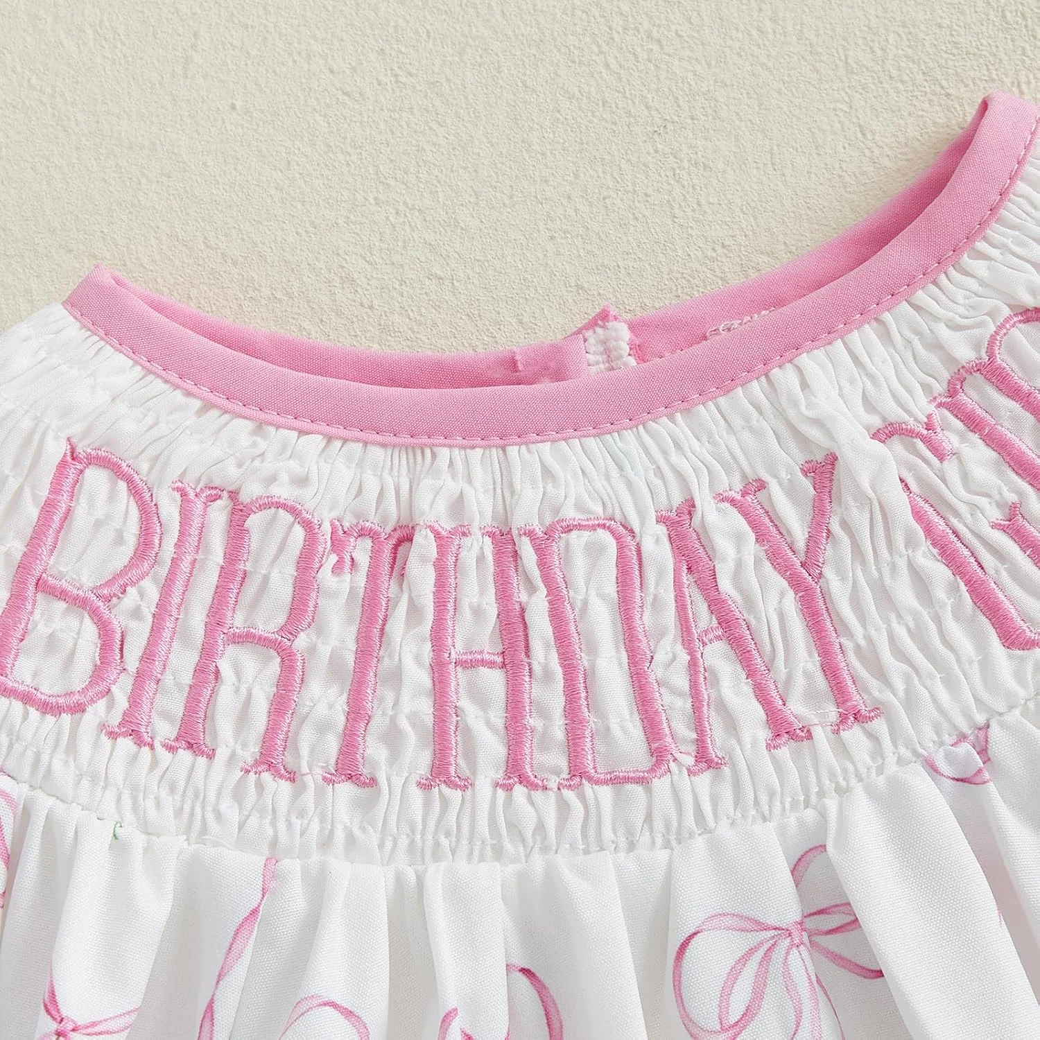 لباس تولد یک سالگی نوزاد دخترانه، لباس با طرح پاپیون، رامپر آستین کوتاه اسموکد، تاپ سرهمی لباس تولد یک سالگی نوزاد دخترانه، لباس با طرح پاپیون، رامپر آستین کوتاه اسموکد، تاپ سرهمی