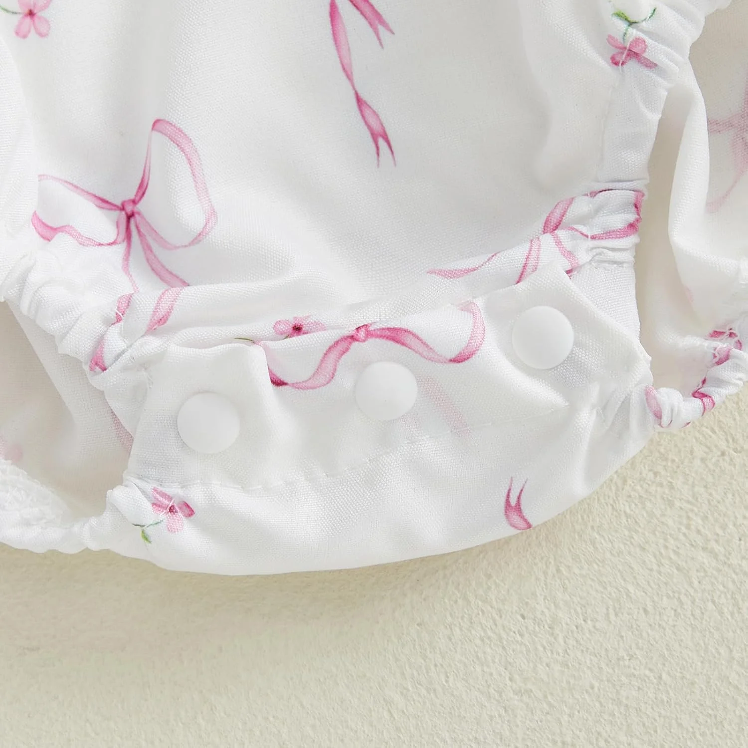 لباس تولد یک سالگی نوزاد دخترانه، لباس با طرح پاپیون، رامپر آستین کوتاه اسموکد، تاپ سرهمی لباس تولد یک سالگی نوزاد دخترانه، لباس با طرح پاپیون، رامپر آستین کوتاه اسموکد، تاپ سرهمی