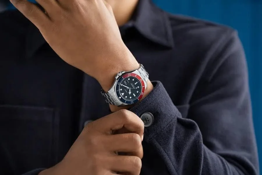 ساعت مچی مردانه اتوماتیک آنالوگ Timex TW2V72100 Harborside Coast، سایز 44 میلی متر، نقره ای