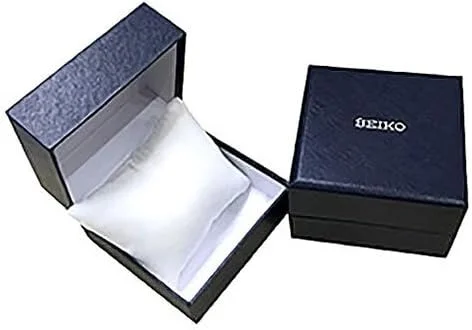 ساعت مچی مردانه سیکو SNKL58 Seiko 5 با قاب و بند استیل طلایی و صفحه سفید با نمایشگر روز و تاریخ ساعت مچی مردانه سیکو SNKL58 Seiko 5 با قاب و بند استیل طلایی و صفحه سفید با نمایشگر روز و تاریخ