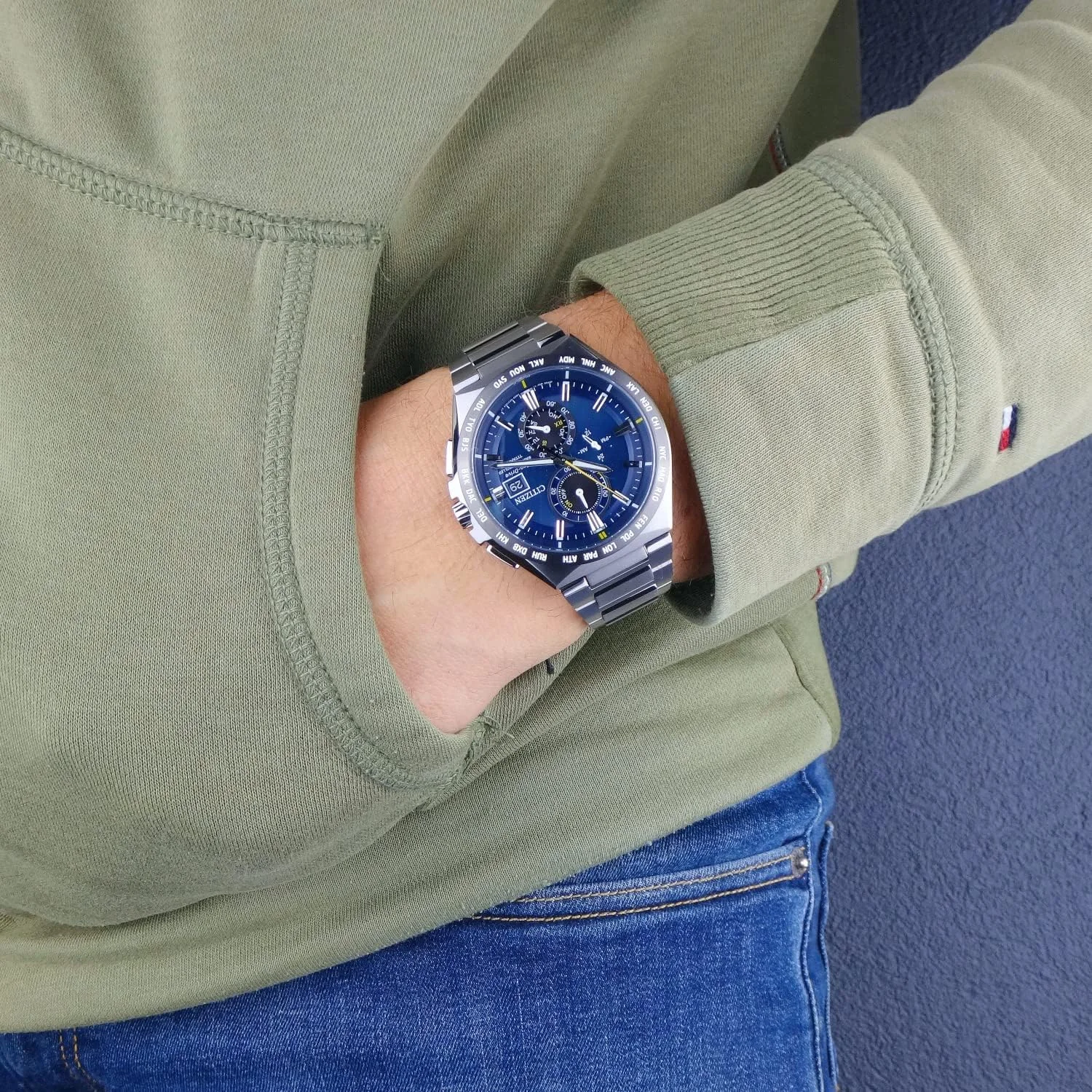 ساعت مچی مردانه سیتیزن مدل Chronograph Eco-Drive تیتانیومی
