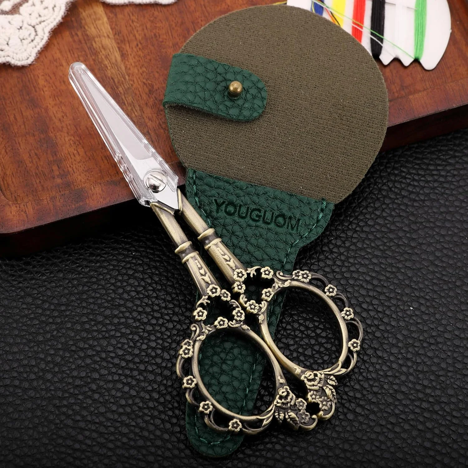 قیچی بافتنی YOUGUOM با غلاف، قیچی قلاب بافی نخ کشی قیچی خیاطی برای گلدوزی کاردستی سوزن دوزی، گیره های کوچک برنزی قیچی بافتنی YOUGUOM با غلاف، قیچی قلاب بافی نخ کشی قیچی خیاطی برای گلدوزی کاردستی سوزن دوزی، گیره های کوچک برنزی