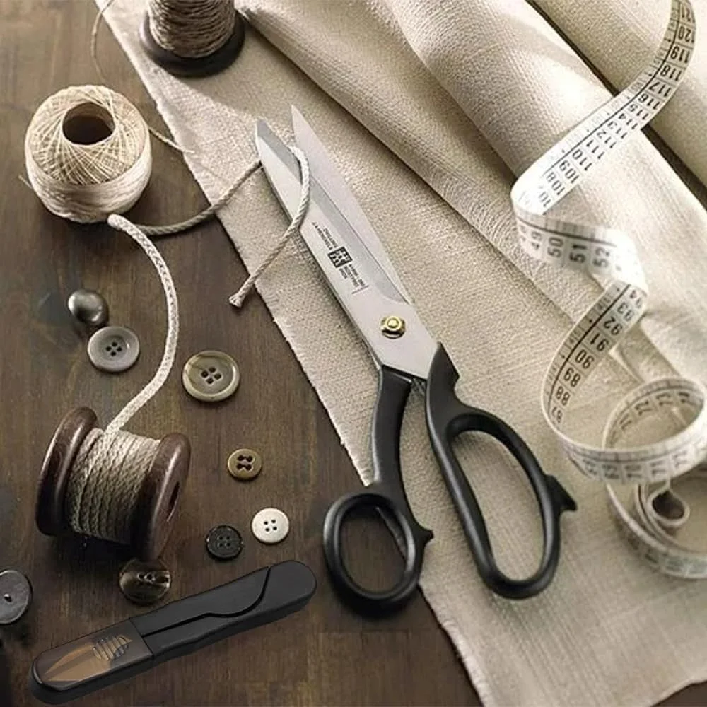 قیچی نخ چین YANWANDEFA، ست 3 عددی، قیچی خیاطی، نخچین کوچک، قیچی برش نخ با روکش ایمنی برای کارهای دستی DIY قیچی نخ چین YANWANDEFA، ست 3 عددی، قیچی خیاطی، نخچین کوچک، قیچی برش نخ با روکش ایمنی برای کارهای دستی DIY