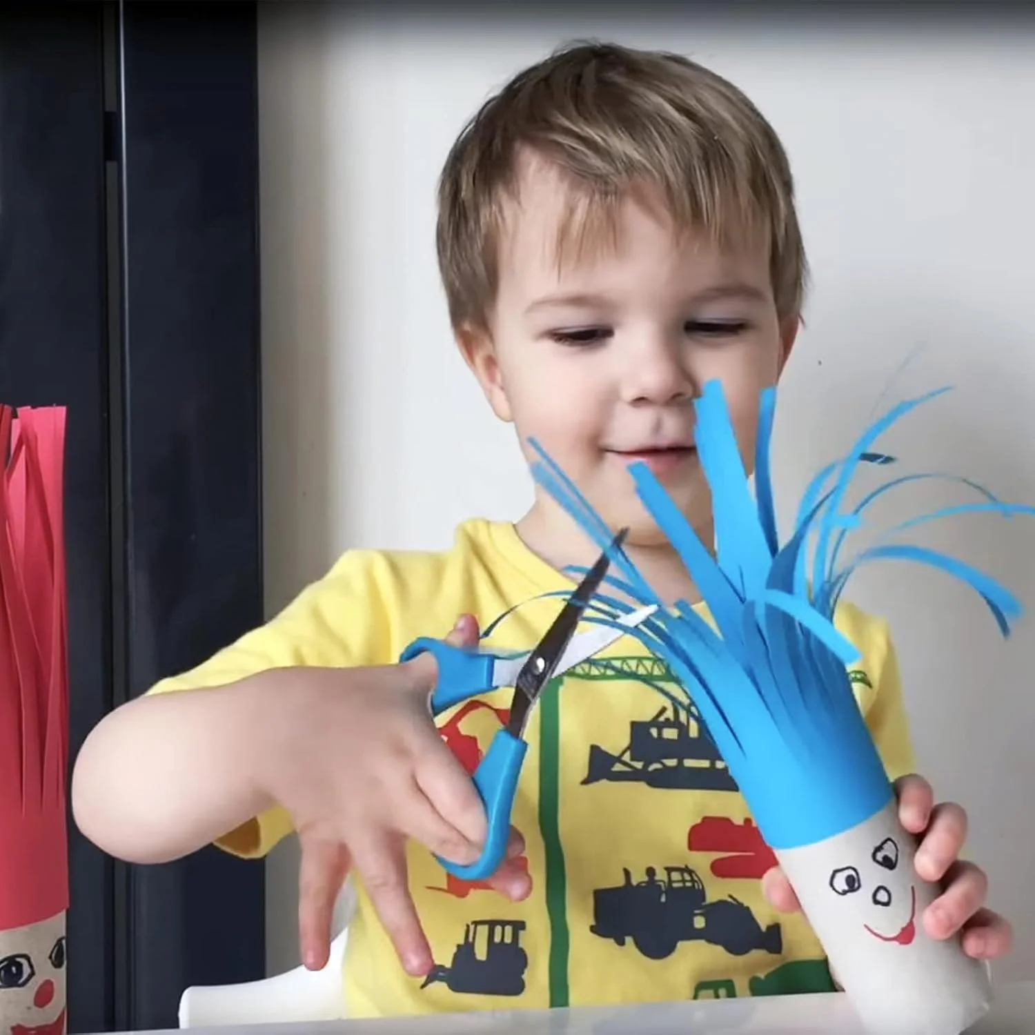 قیچی های نوک گرد کودکانه ووتس، چند رنگ، بسته 2 عددی قیچی های نوک گرد کودکانه ووتس، چند رنگ، بسته 2 عددی