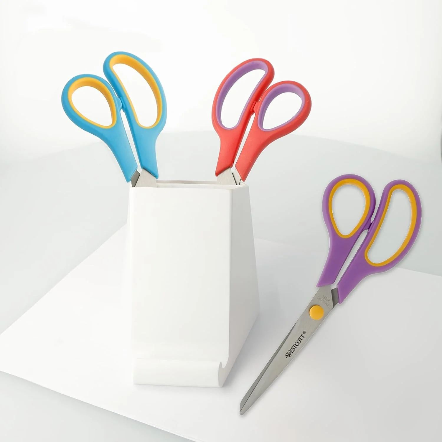 قیچی های دسته آسان وستکات، 3 عددی، مخلوط | ست 3 قیچی همه منظوره با دسته راحت | تیغه استیل ضد زنگ بسیار تیز و بادوام | قیچی برای کاردستی، منزل، مدرسه و اداره | N-90033 00 قیچی های دسته آسان وستکات، 3 عددی، مخلوط | ست 3 قیچی همه منظوره با دسته راحت | تیغه استیل ضد زنگ بسیار تیز و بادوام | قیچی برای کاردستی، منزل، مدرسه و اداره | N-90033 00