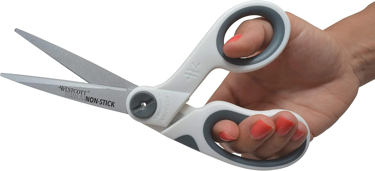 قیچی کاردستی 8 اینچی تیتانیومی خمیده نچسب Westcott با قابلیت تنظیم لغزش (16374) قیچی کاردستی 8 اینچی تیتانیومی خمیده نچسب Westcott با قابلیت تنظیم لغزش (16374)