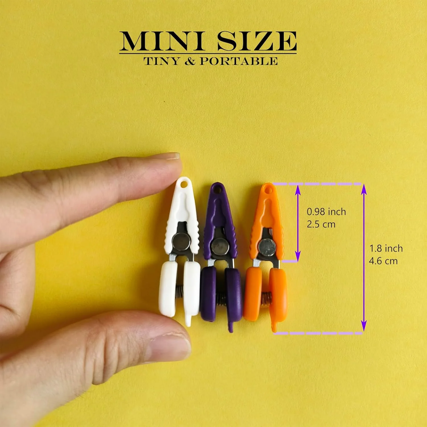 قیچی مینی ورونیک به همراه روکش، هدیه ای ایده آل برای علاقه مندان به صنایع دستی، قیچی های کوچک به همراه کیف برای مسافرت، قیچی دست ساز برای قلاب بافی، بافندگی و برش کاغذ (بنفش) قیچی مینی ورونیک به همراه روکش، هدیه ای ایده آل برای علاقه مندان به صنایع دستی، قیچی های کوچک به همراه کیف برای مسافرت، قیچی دست ساز برای قلاب بافی، بافندگی و برش کاغذ (بنفش)