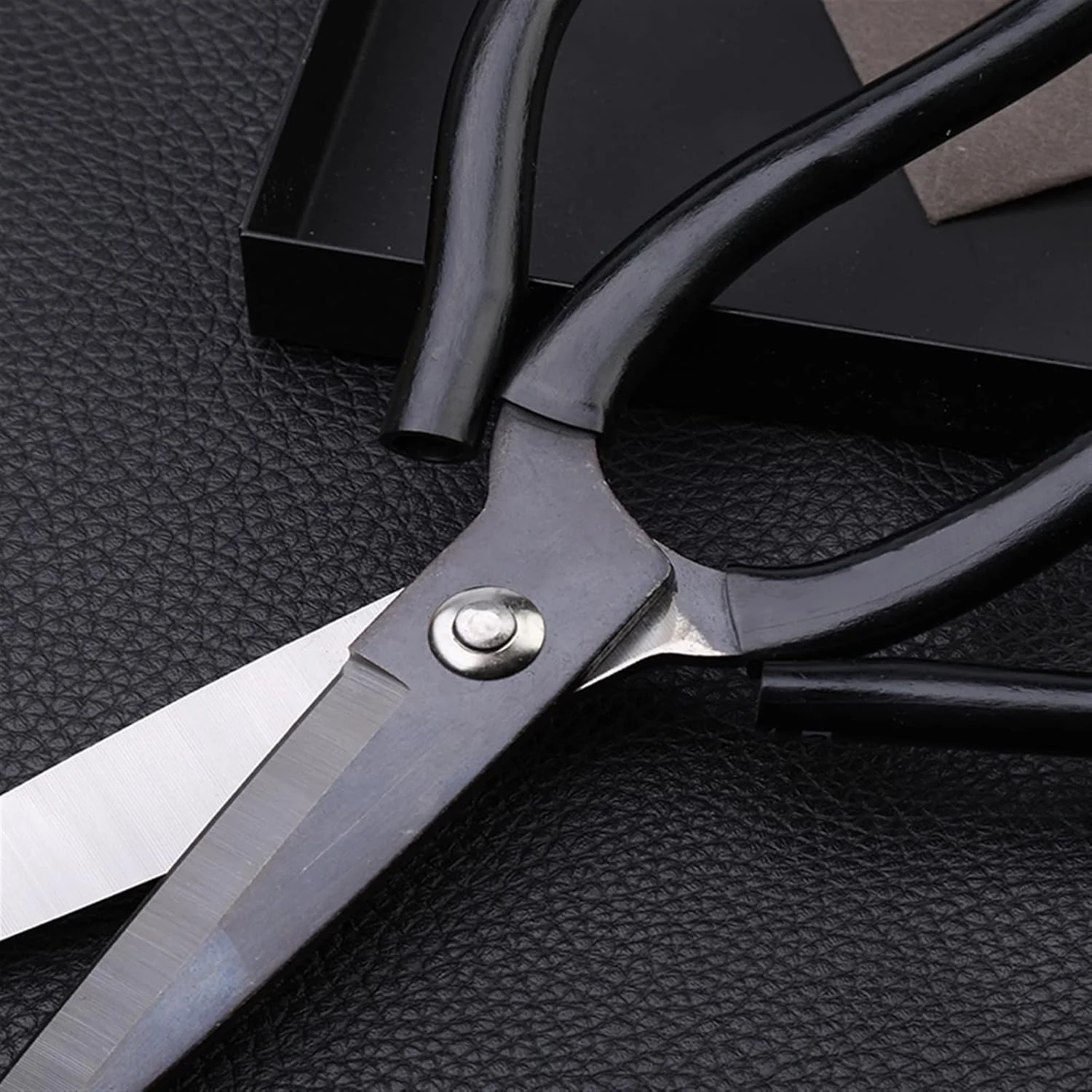 قیچی کاردستی VIZCO، قیچی حرفه ای چرم، پارچه، خیاطی، قیچی خیاطی، قیچی سوزن دوزی قیچی کاردستی VIZCO، قیچی حرفه ای چرم، پارچه، خیاطی، قیچی خیاطی، قیچی سوزن دوزی