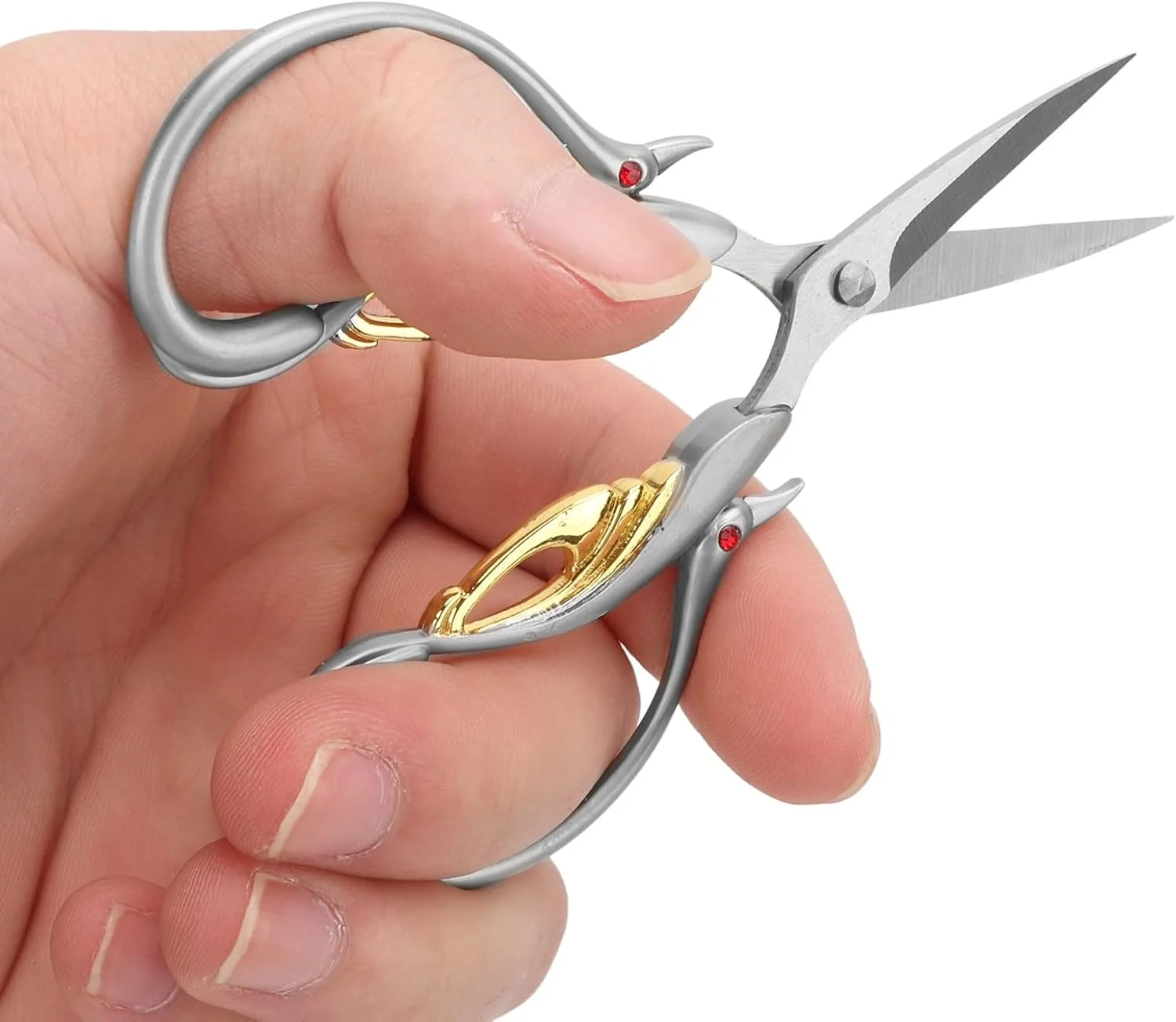 قیچی کاردستی طرح قدیمی، قیچی گلدوزی استیل ضد زنگ، ابزار برش برای خیاطی، کاردستی و کارهای هنری قیچی کاردستی طرح قدیمی، قیچی گلدوزی استیل ضد زنگ، ابزار برش برای خیاطی، کاردستی و کارهای هنری