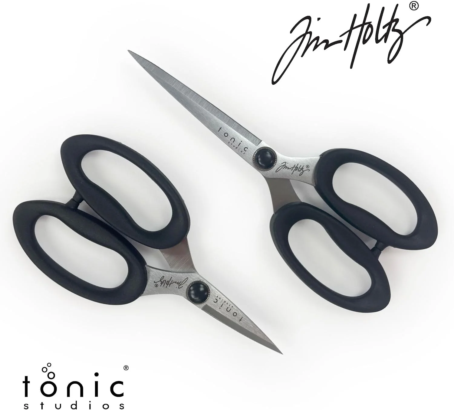 مجموعه قیچی خیاطی Tim Holtz Haberdashery Snip Tonic Studios - شامل قیچی های 5 و 6 اینچی با روکش تیتانیوم به همراه جعبه های نگهداری طرح دار مجموعه قیچی خیاطی Tim Holtz Haberdashery Snip Tonic Studios - شامل قیچی های 5 و 6 اینچی با روکش تیتانیوم به همراه جعبه های نگهداری طرح دار