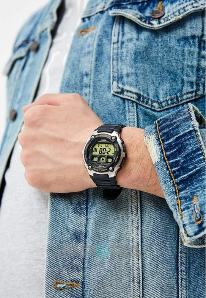Casio Mens Quartz Watch, Digital Display and Resin Strap Casio Mens Quartz Watch, Digital Display and Resin Strap