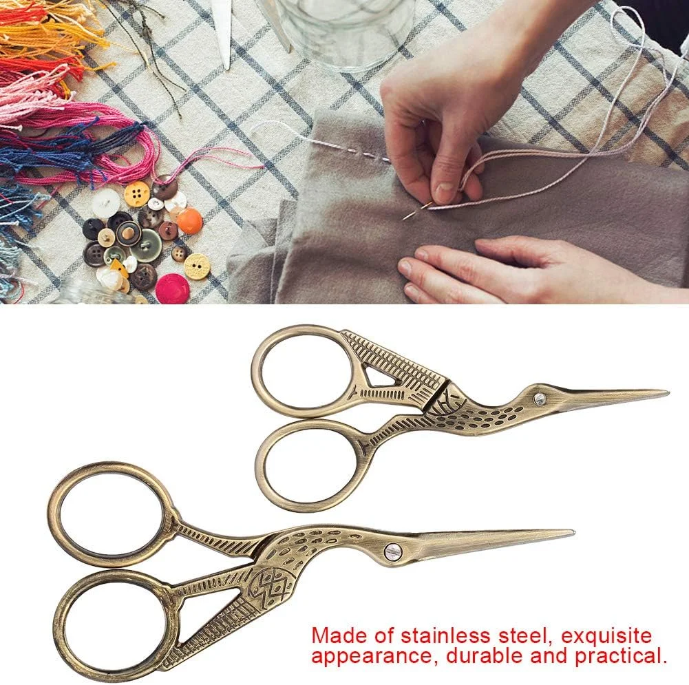قیچی خیاطی 2 عددی، قیچی خیاطی استیل ضد زنگ، قیچی خیاطی طرح درنای برنزی رترو برای گلدوزی، خیاطی، کاردستی، کارهای هنری قیچی خیاطی 2 عددی، قیچی خیاطی استیل ضد زنگ، قیچی خیاطی طرح درنای برنزی رترو برای گلدوزی، خیاطی، کاردستی، کارهای هنری