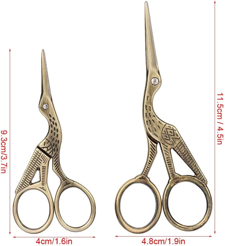 یک عدد قیچی خیاطی، قیچی خیاطی برنزی طرح قدیمی، قیچی گلدوزی برای کارهای دستی و خیاطی یک عدد قیچی خیاطی، قیچی خیاطی برنزی طرح قدیمی، قیچی گلدوزی برای کارهای دستی و خیاطی