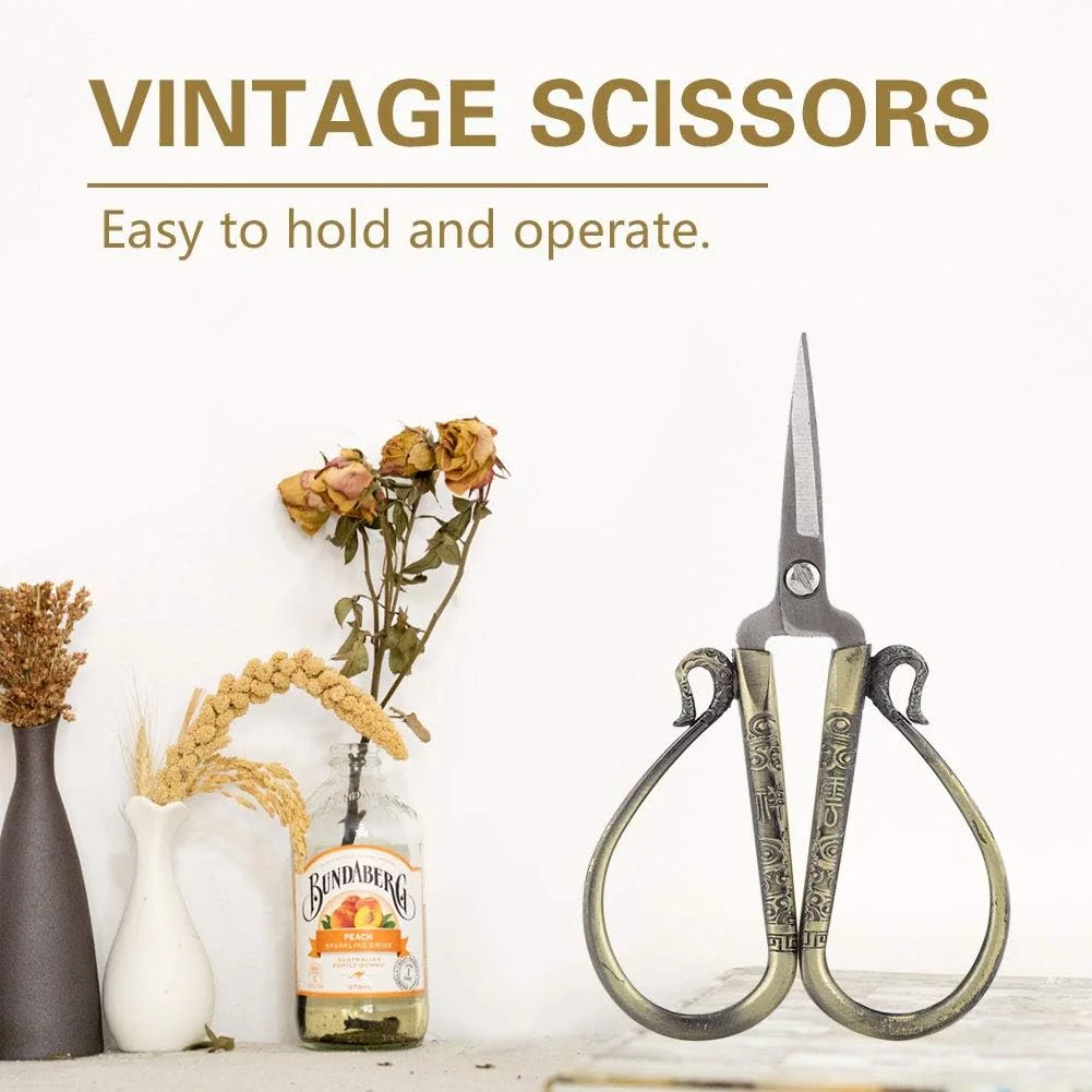 قیچی های قدیمی، قیچی خیاطی استیل ضد زنگ، ابزار برش کلاسیک DIY، عالی برای ساخت لباس و صنایع دستی پارچه ای (قیچی نفیس Xiangyun شماره 5 Qingqian Ancient) قیچی های قدیمی، قیچی خیاطی استیل ضد زنگ، ابزار برش کلاسیک DIY، عالی برای ساخت لباس و صنایع دستی پارچه ای (قیچی نفیس Xiangyun شماره 5 Qingqian Ancient)