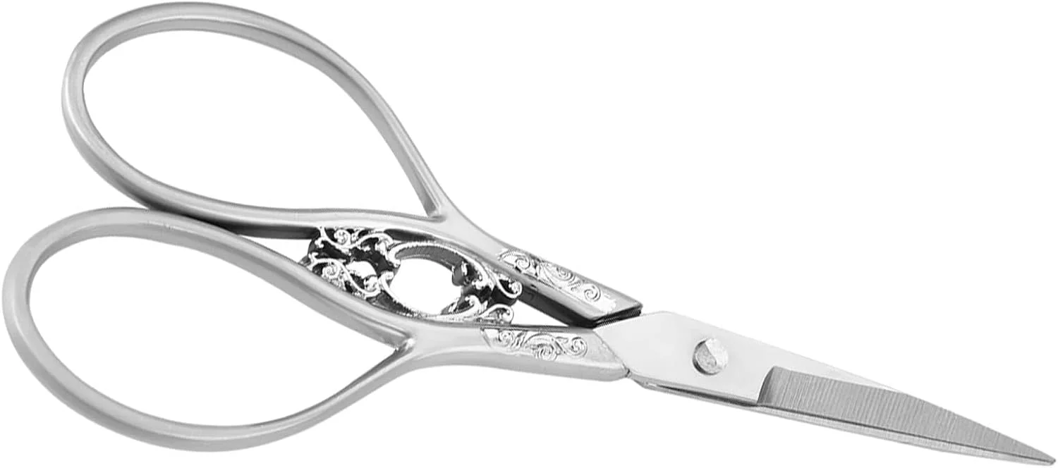 قیچی خیاطی پارچه، قیچی های سنگین استیل ضد زنگ به سبک عتیقه برای برش پارچه، قیچی خیاطی فوق العاده تیز حرفه ای پارچه، قیچی گلدوزی (نقره ای گل نقره ای 2) قیچی خیاطی پارچه، قیچی های سنگین استیل ضد زنگ به سبک عتیقه برای برش پارچه، قیچی خیاطی فوق العاده تیز حرفه ای پارچه، قیچی گلدوزی (نقره ای گل نقره ای 2)