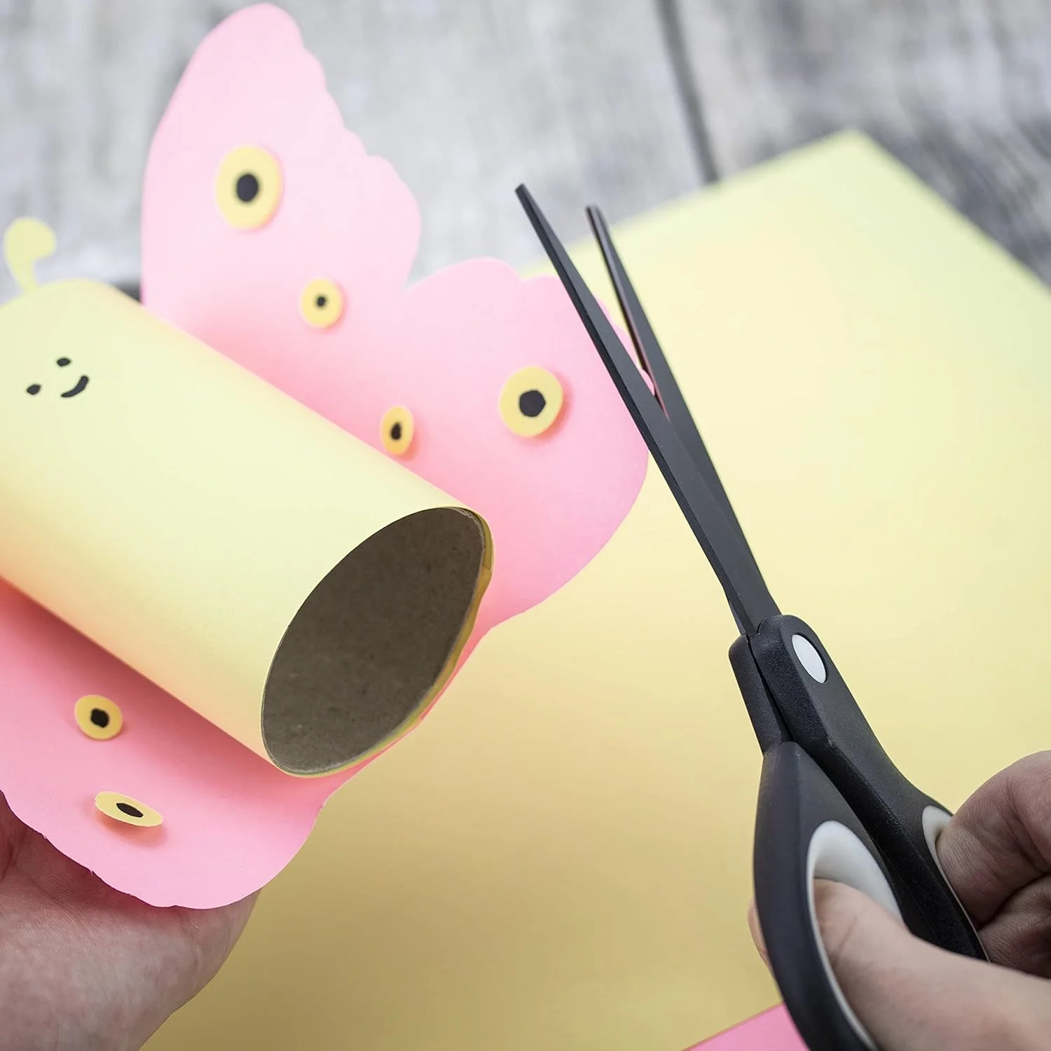 قیچی کاغذ سبک وزن با روکش تیتانیوم و دسته نرم Rapesco 1597 - بسته 3 عددی - مشکی و خاکستری روشن