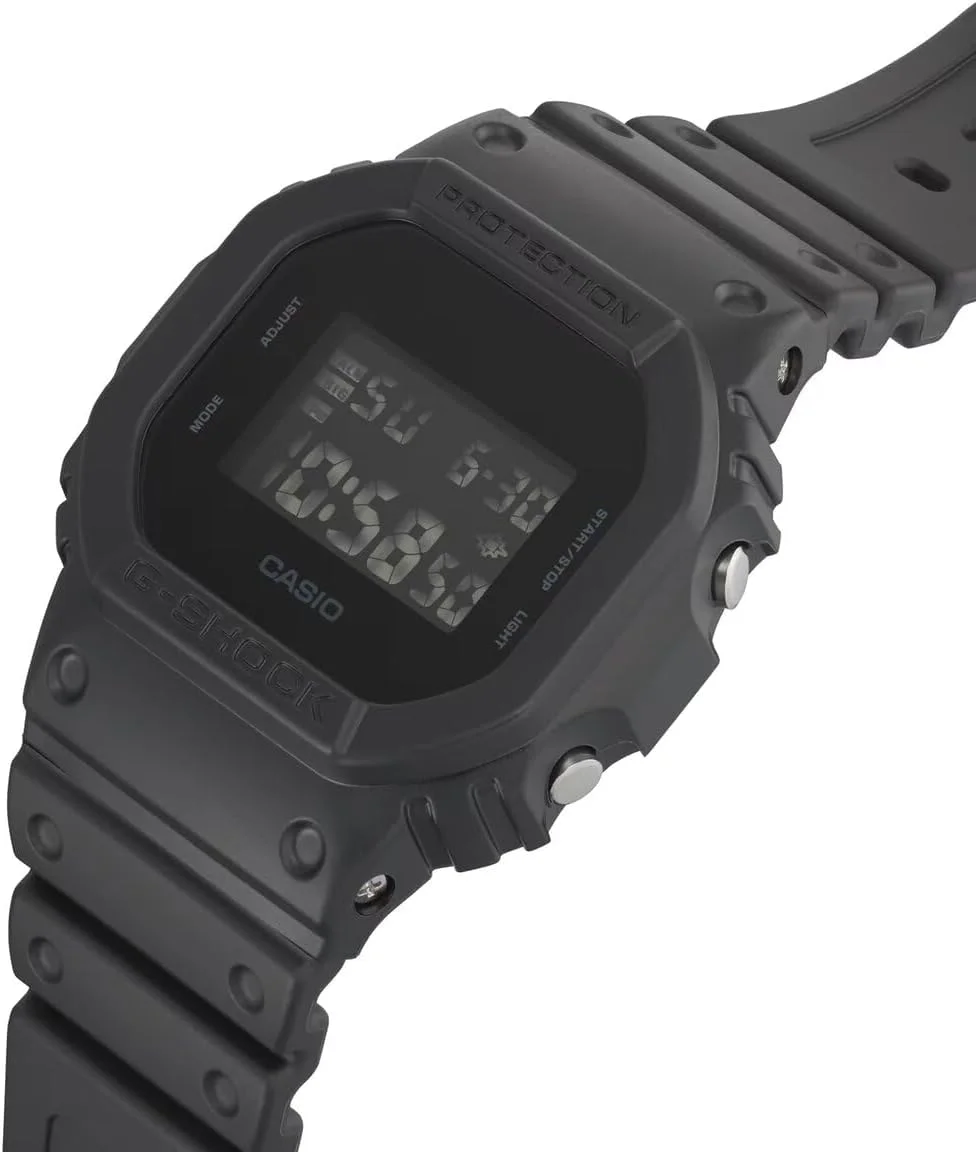 ساعت مچی مردانه کاسیو مدل DW5600UBB-1DR G-Shock سری 5600 با بند رزینی دیجیتال، مشکی/مشکی