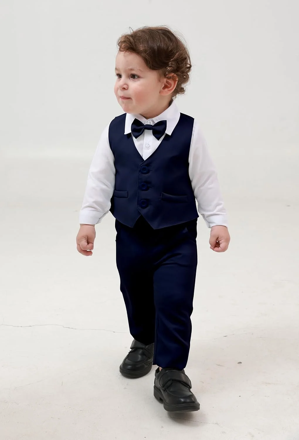 ست لباس پسرانه نوزادی، پیراهن آستین بلند + شلوار + پاپیون + جلیقه، لباس جنتلمن کودک نوپا ست لباس پسرانه نوزادی، پیراهن آستین بلند + شلوار + پاپیون + جلیقه، لباس جنتلمن کودک نوپا