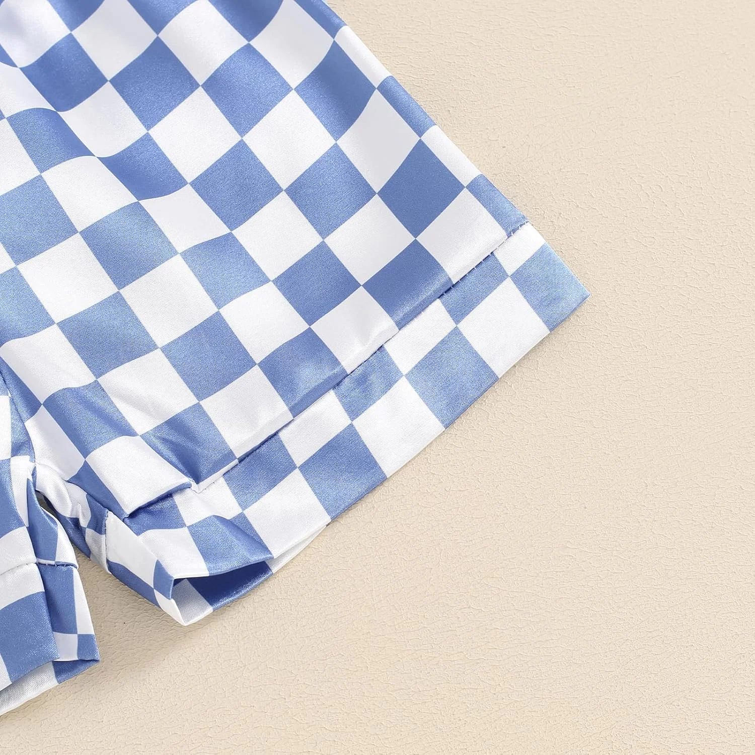 ست پیژامه دخترانه نوکپسدسیبی با طرح گل، آستین کوتاه، دکمهدار، شامل پیراهن و شورت، لباس راحتی بچگانه دو تکه ست پیژامه دخترانه نوکپسدسیبی با طرح گل، آستین کوتاه، دکمهدار، شامل پیراهن و شورت، لباس راحتی بچگانه دو تکه