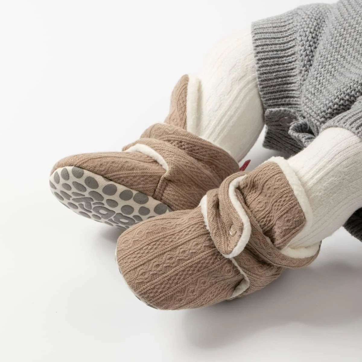 پاپوش های پشمی نرم نوزادی پسرانه و دخترانه Babelvit، جوراب های روفرشی نوزادی که روی پا می مانند، کفش های ضد لغزش و چسبنده مناسب برای اولین قدم های کودک نوپا، کفش های زمستانی ساق دار تخت نوزاد پاپوش های پشمی نرم نوزادی پسرانه و دخترانه Babelvit، جوراب های روفرشی نوزادی که روی پا می مانند، کفش های ضد لغزش و چسبنده مناسب برای اولین قدم های کودک نوپا، کفش های زمستانی ساق دار تخت نوزاد