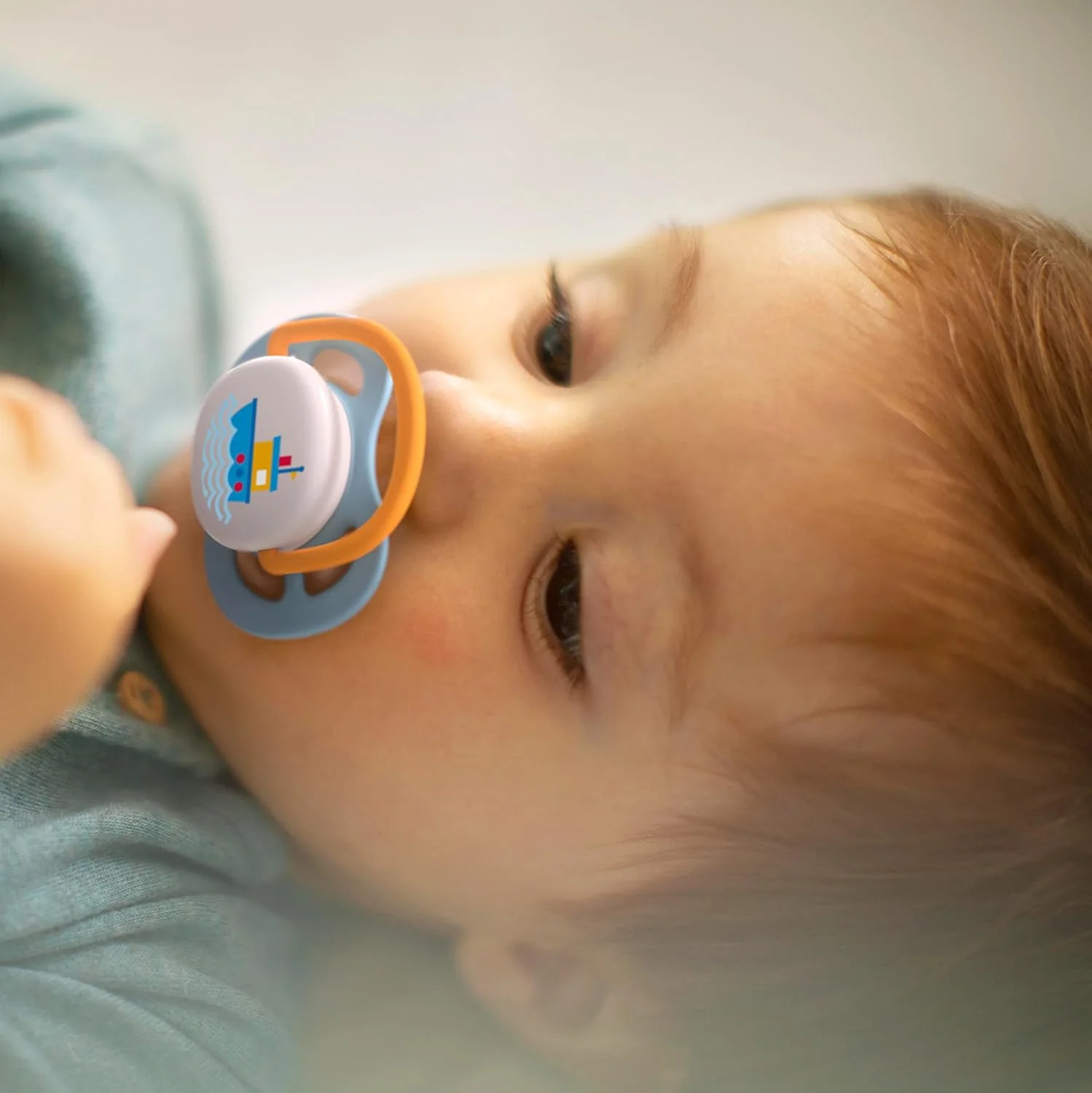 پستانک الترا ایر اونت فیلیپس، 6-18 ماه، ارتودنسی و 0% BPA، 2 عدد، با جعبه استریل و حمل، SCF080/18