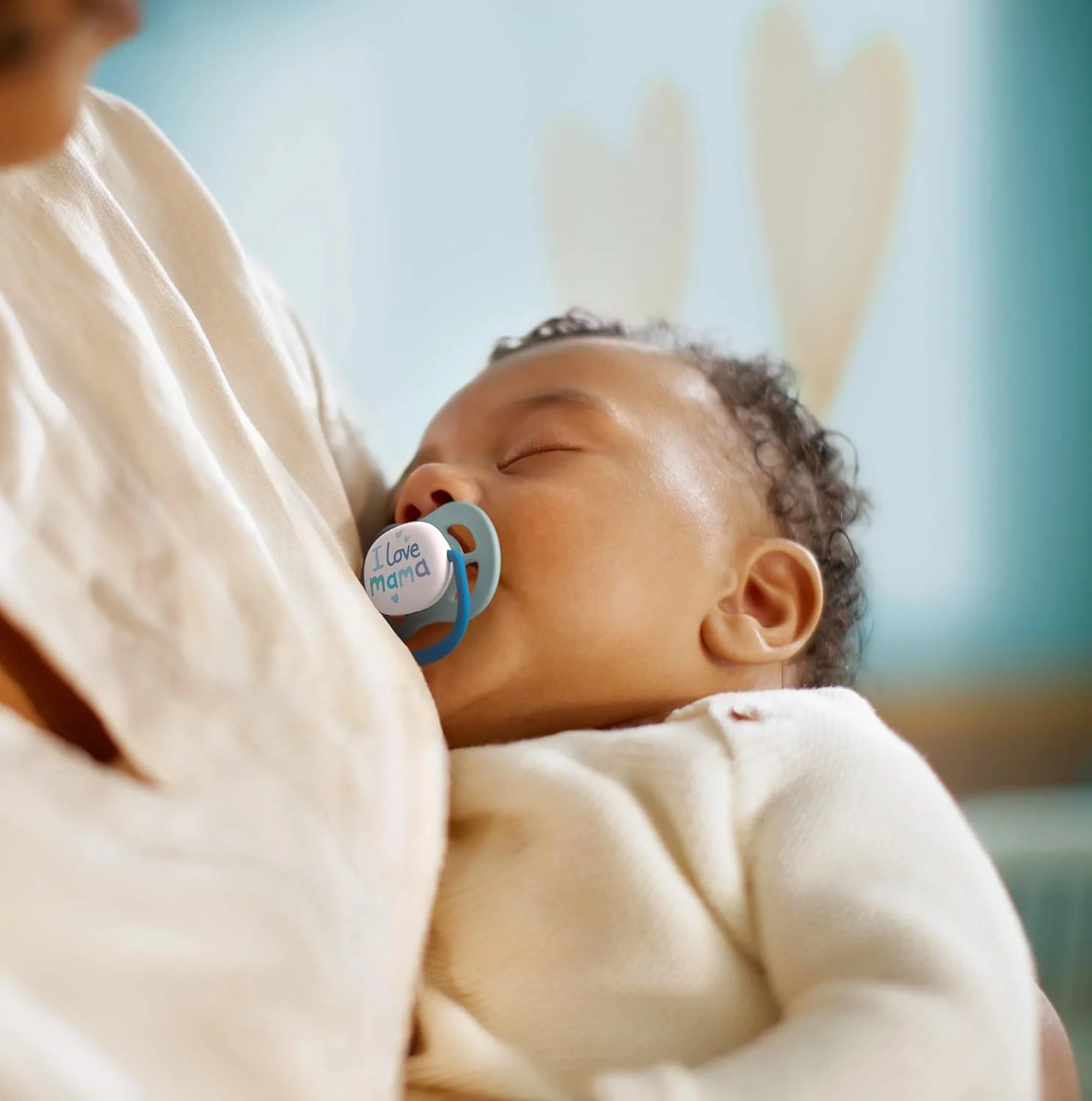 پستانک الترا ایر اونت فیلیپس، مناسب 0-6 ماه، ارتودنسی و بدون BPA، 2 عدد، شامل استریل کننده/کیف حمل، SCF080/01 سبز روشن/آبی تیره و آبی روشن/نارنجی