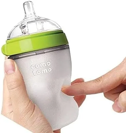 شیشه شیر کودک Comotomo با حس طبیعی، نرم و قابل انعطاف، تمیز کردن آسان، شیشه ضد نفخ دوقلو برای نوزادان و نوزادان تازه متولد شده 150 میلی لیتر، سبز (بسته 1 عددی) شیشه شیر کودک Comotomo با حس طبیعی، نرم و قابل انعطاف، تمیز کردن آسان، شیشه ضد نفخ دوقلو برای نوزادان و نوزادان تازه متولد شده 150 میلی لیتر، سبز (بسته 1 عددی)