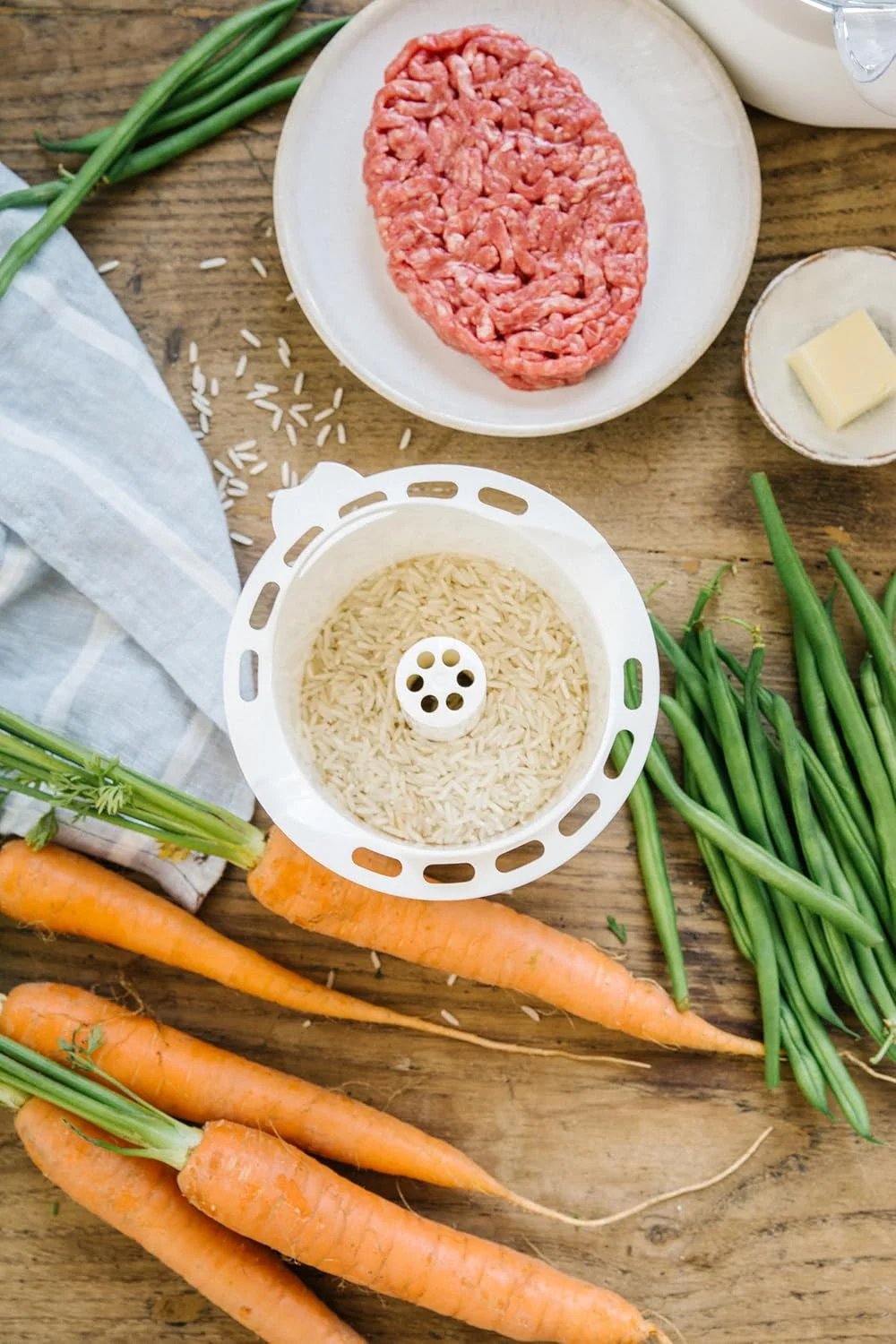 بِ آبا BEABA - Babycook Duo - دستگاه غذاساز کودک 4 در 1: پردازنده غذا، مخلوط کن و پزنده - پخت و پز بخارپز نرم - غذای کودک خانگی در 15 دقیقه - XXL: ظرفیت 2 x 1100 میلی لیتر - خاکستری بِ آبا BEABA - Babycook Duo - دستگاه غذاساز کودک 4 در 1: پردازنده غذا، مخلوط کن و پزنده - پخت و پز بخارپز نرم - غذای کودک خانگی در 15 دقیقه - XXL: ظرفیت 2 x 1100 میلی لیتر - خاکستری